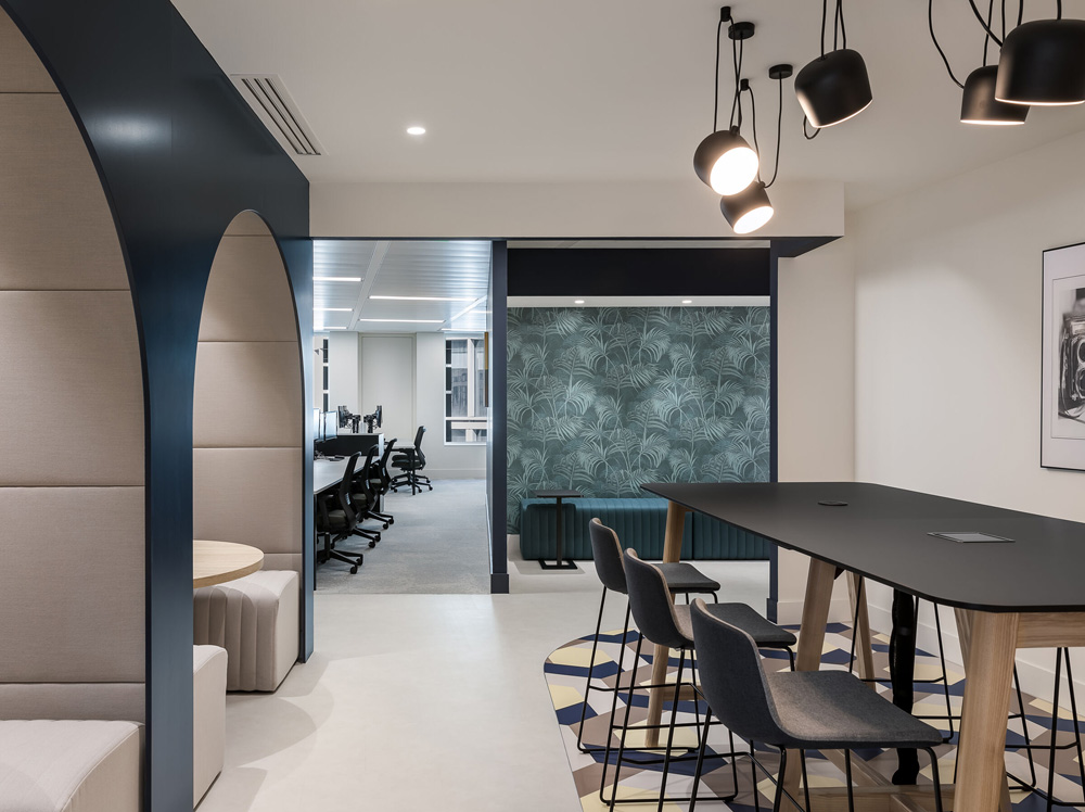 卓正裝飾淺析辦公室裝修的密度板是什么材質？